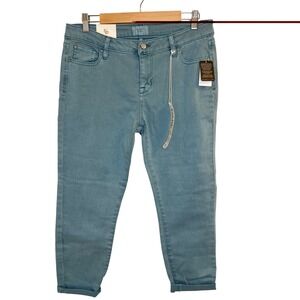 Celebrity Pink Dare You Colors Crop‎ Jeans Size 11/30 Blue Denim NWT